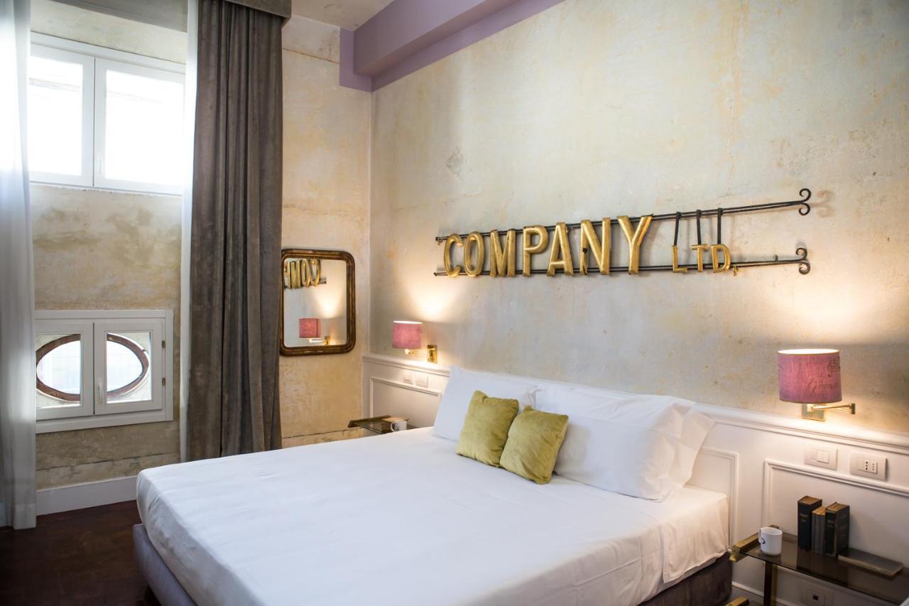 Oltrarno Splendid Bed & Breakfast ฟลอเรนซ์ ภายนอก รูปภาพ