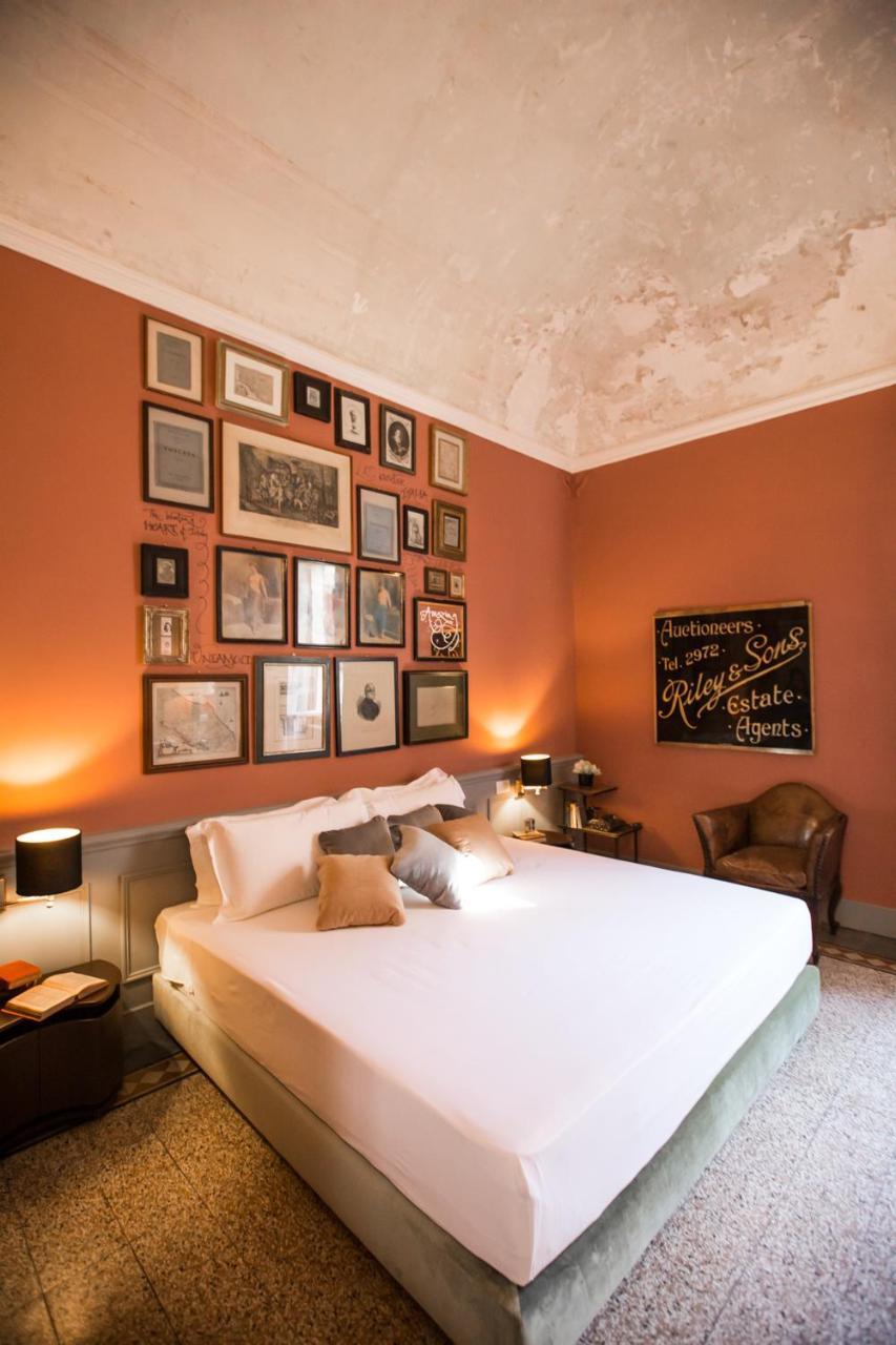 Oltrarno Splendid Bed & Breakfast ฟลอเรนซ์ ภายนอก รูปภาพ