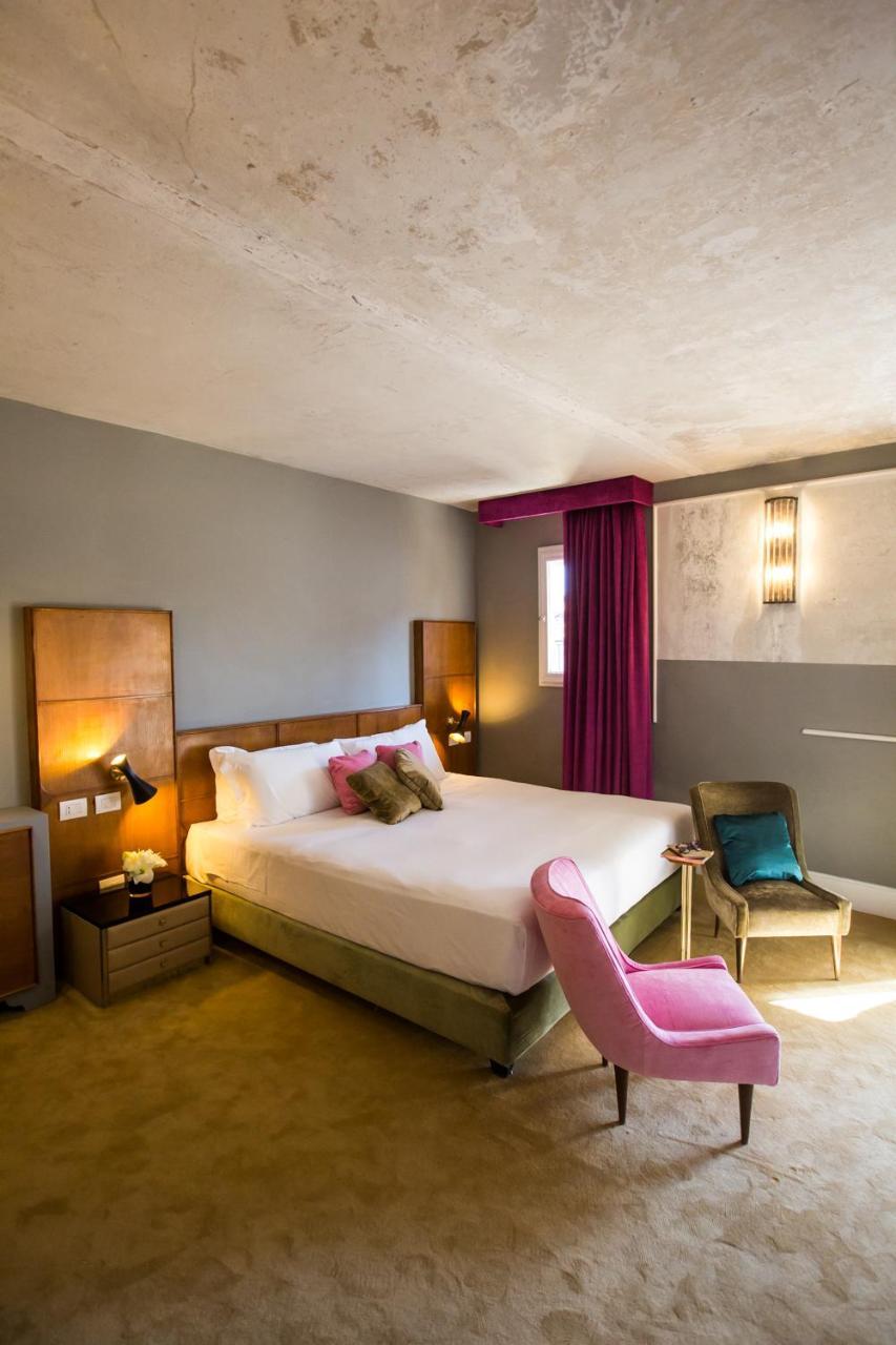 Oltrarno Splendid Bed & Breakfast ฟลอเรนซ์ ภายนอก รูปภาพ