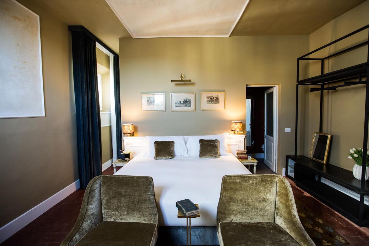 Oltrarno Splendid Bed & Breakfast ฟลอเรนซ์ ภายนอก รูปภาพ