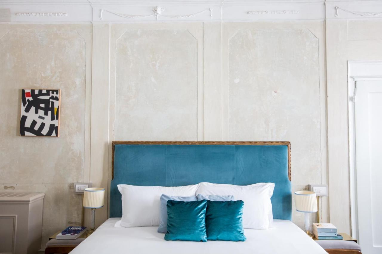 Oltrarno Splendid Bed & Breakfast ฟลอเรนซ์ ภายนอก รูปภาพ